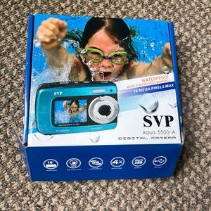 Aqua 5500-A Waterproof Digital Camera - Blue